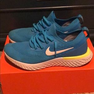 Nike epic react blue